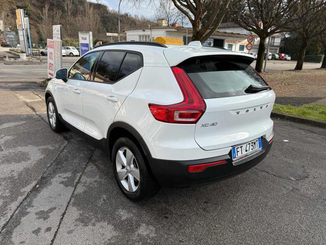 VOLVO XC40 D3 AWD Geartronic Business 4X4
