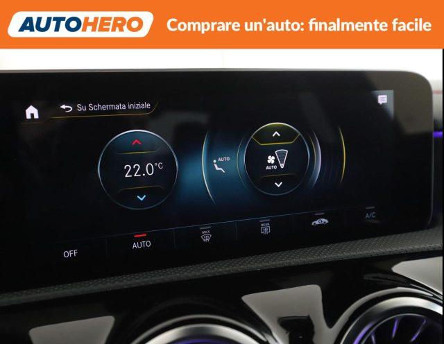 MERCEDES-BENZ CLA 200 Automatic Premium