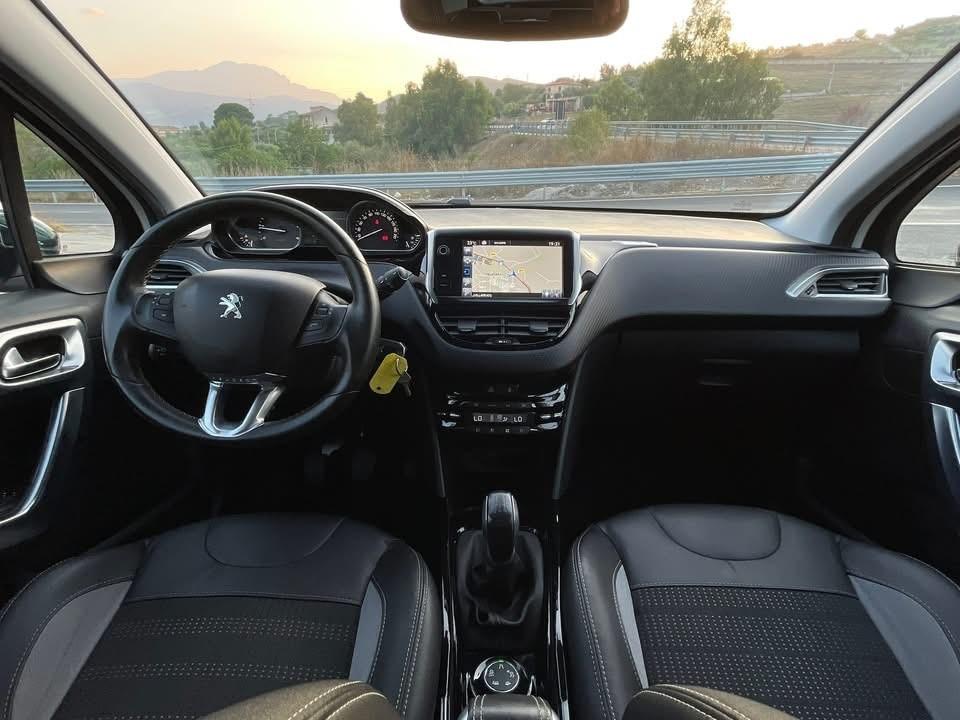 Peugeot 2008 1.6 e-HDi 92 CV Allure