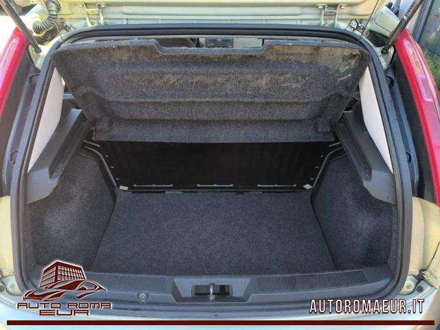 FIAT Grande Punto 1.2 5 PREZZO REALE! TAGLIANDATA! GOMMATA!