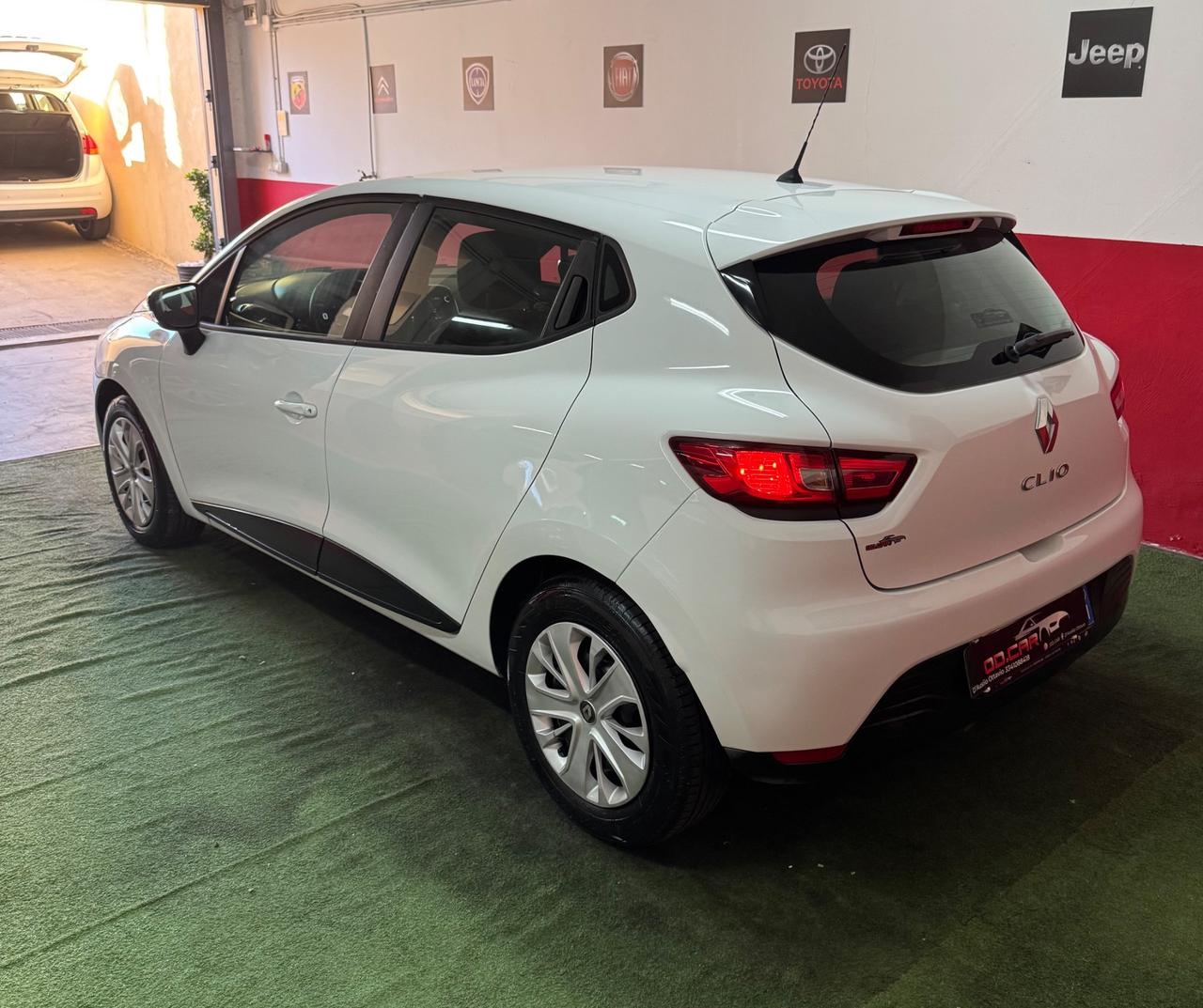 Renault Clio 1.2 75CV 5 porte Live UNICO PROPRIETARIO