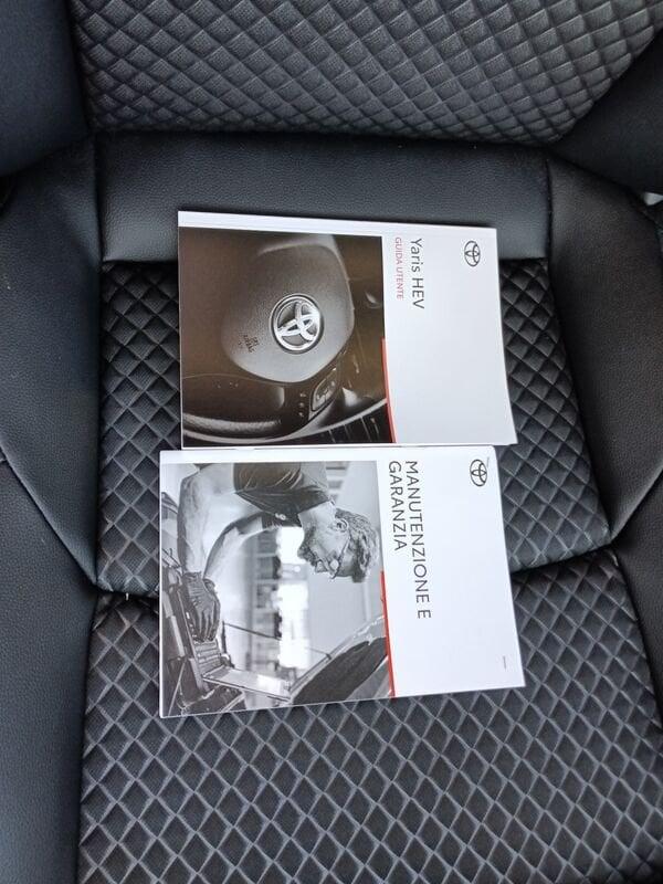 Toyota Yaris Yaris 1.5 130 Hybrid 5 porte Lounge