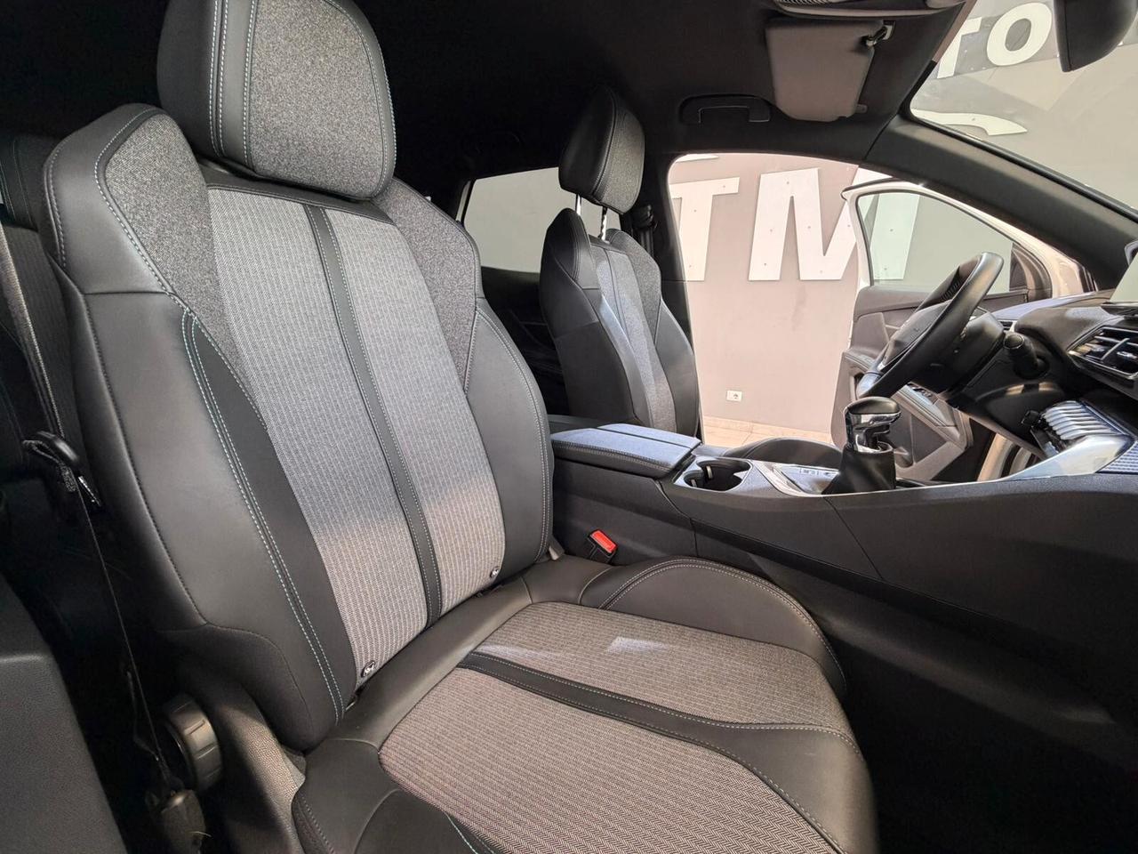 Peugeot 3008 PureTech Turbo 130 S&S Allure Pack