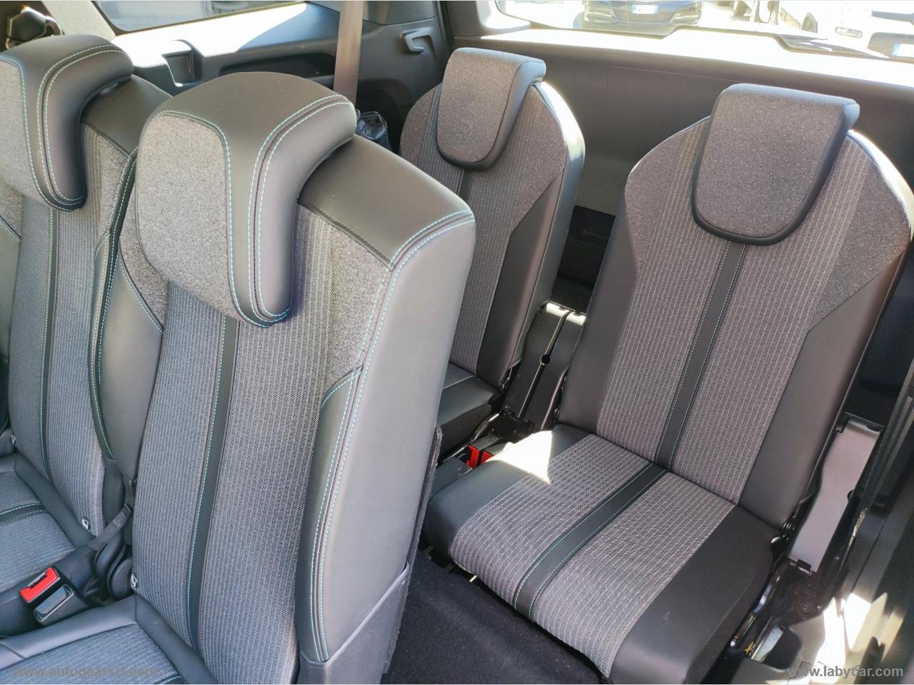 PEUGEOT 5008 BlueHDi 130 S&S EAT8 Allure Pack