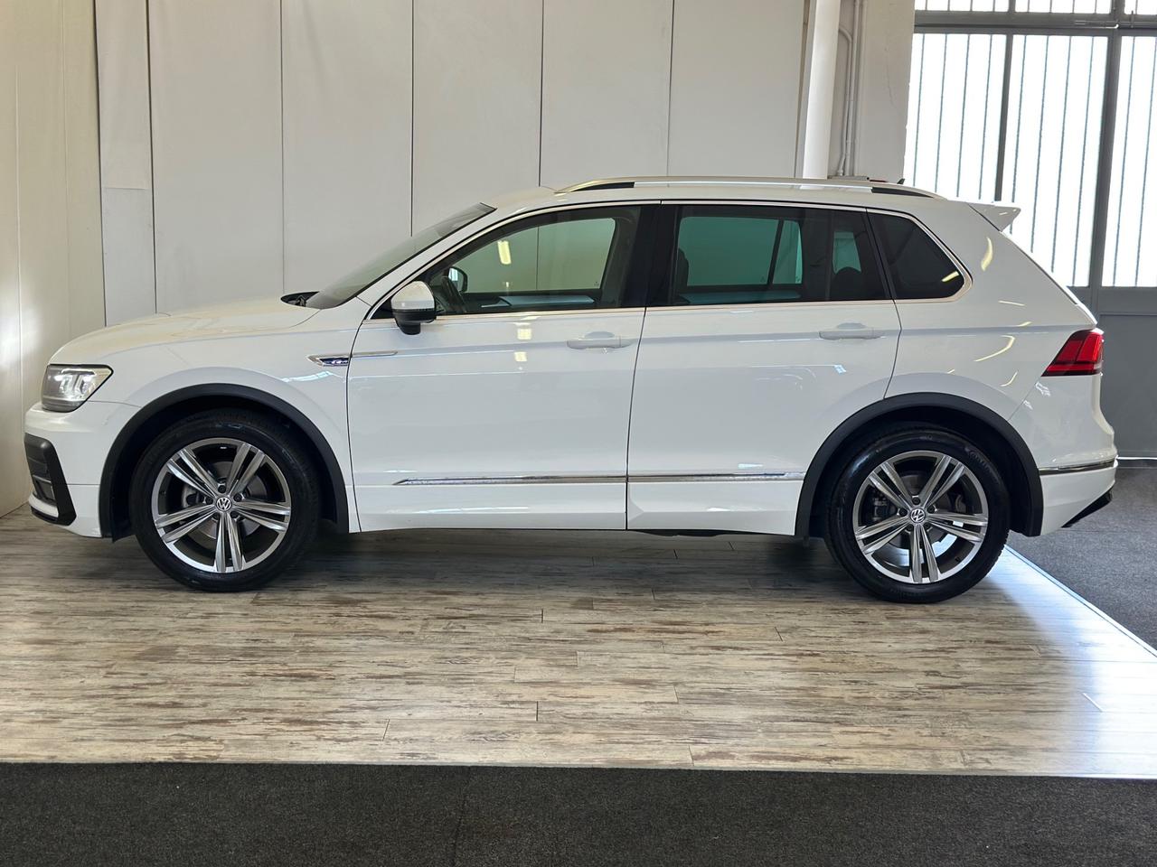 Volkswagen Tiguan 1.5 TSI 150 CV DSG R-Line Sport ACT BlueMotion Technology