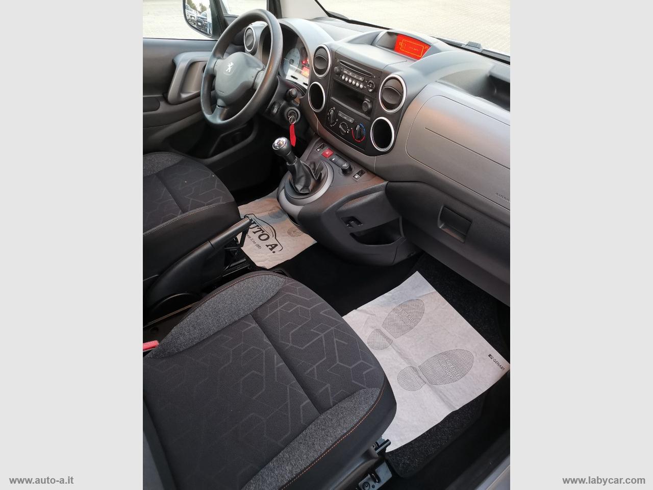 PEUGEOT Partner Tepee BlueHDi 100 Outdoor