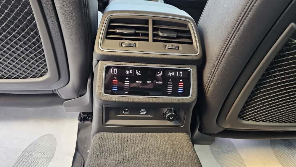 Audi Audi A6 Avant Business Advanced 40 TDI 150(204) kW(CV) S tronic