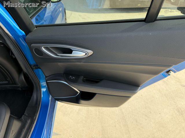 ALFA ROMEO Giulia Giulia 2.2 t Veloce Q4 210 cv auto GJ630VM