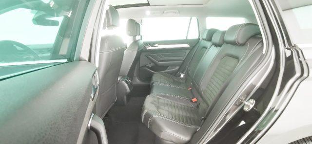 VOLKSWAGEN Passat Variant 2.0 TDI SCR EVO DSG Executive