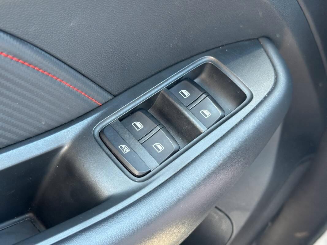 Mg ZS 1.5 Classic Luxury con Telecam e CarPlay