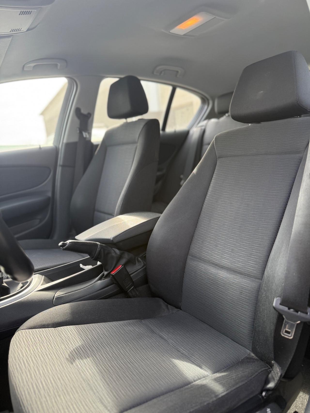 Bmw 116 116i cat 5 porte Eletta