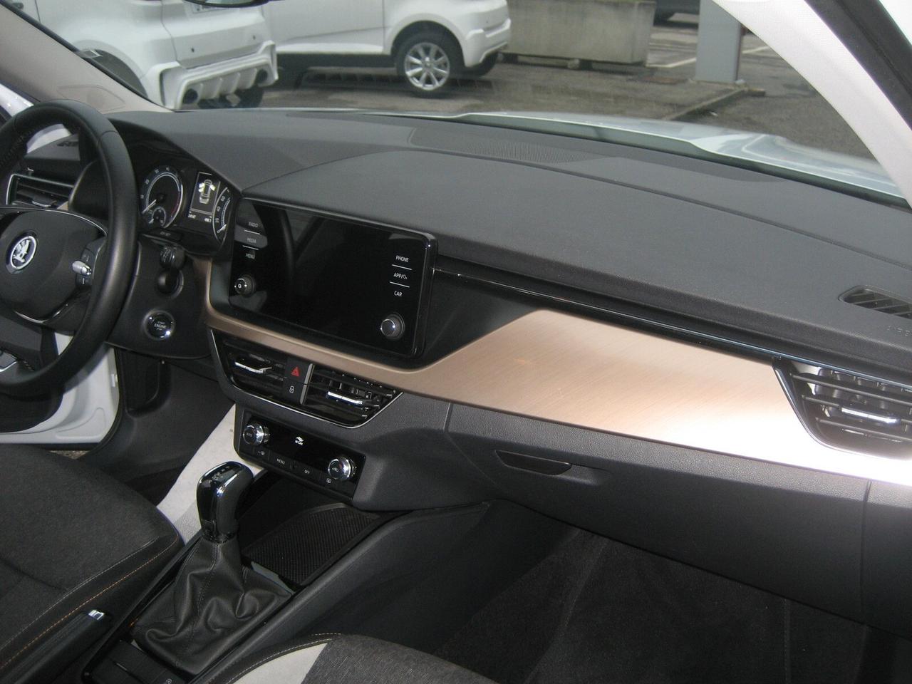 Skoda Kamiq 1.0 TSI 110 CV DSG Black Dots