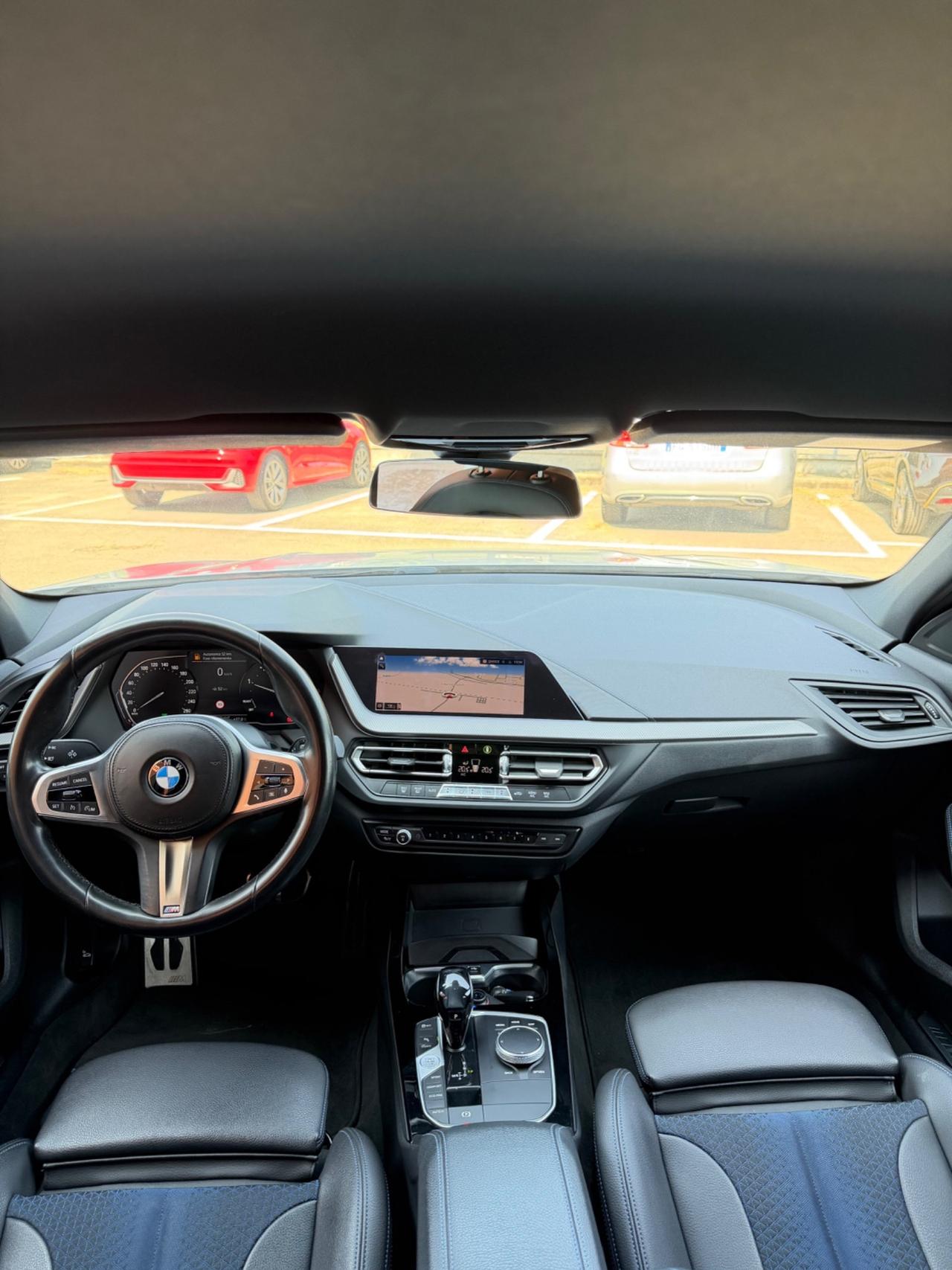 Bmw 116d 5p. Msport