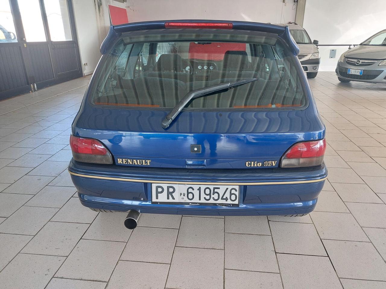 Renault Clio 1.8i 16V prima serie ASI