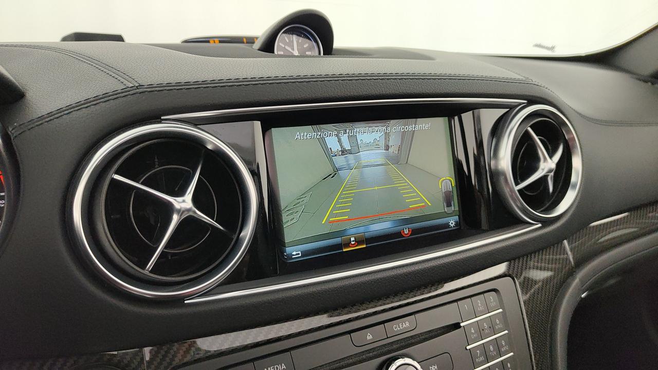 Mercedes-Benz SL 63 AMG auto