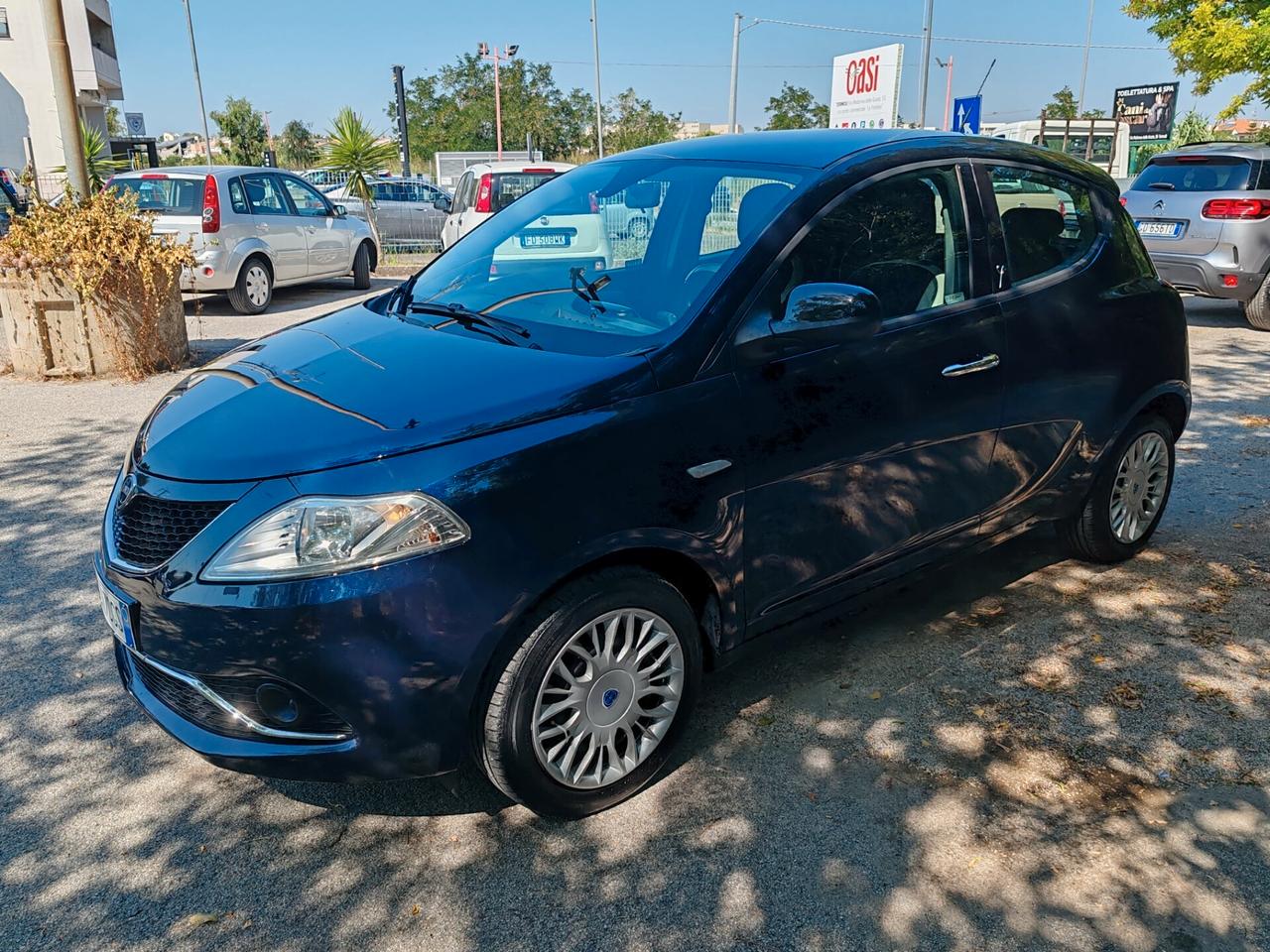 Lancia Ypsilon 1.3 MJT 16v S&S Gold