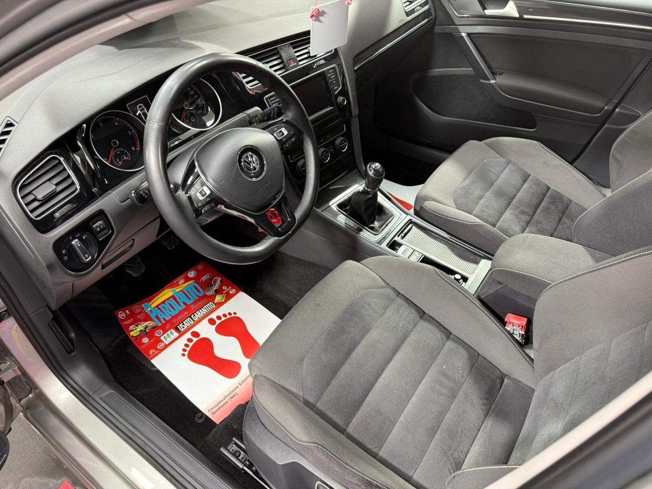 Volkswagen Golf 1.6 tdi 105cv BlueMotion - 2013