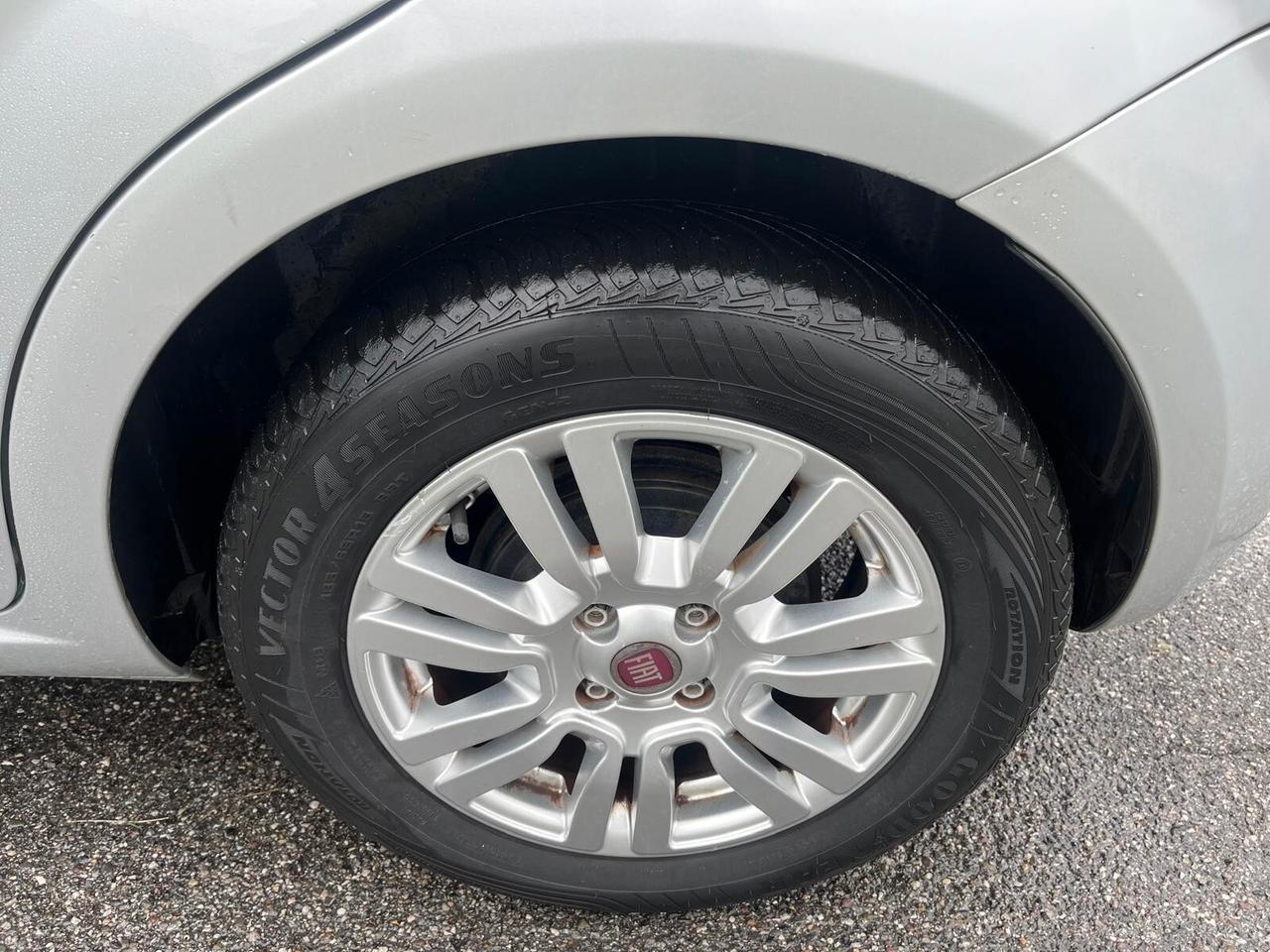 Fiat Punto 1.3 MJT II 75 CV 5