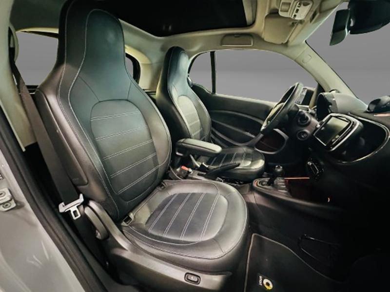 smart fortwo fortwo EQ Racingrey (22kW)