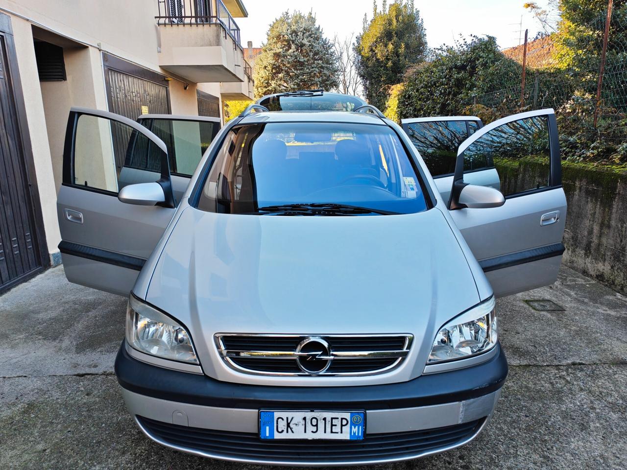 Opel Zafira 1.6 BENZINA 100cv / Uniproprietario