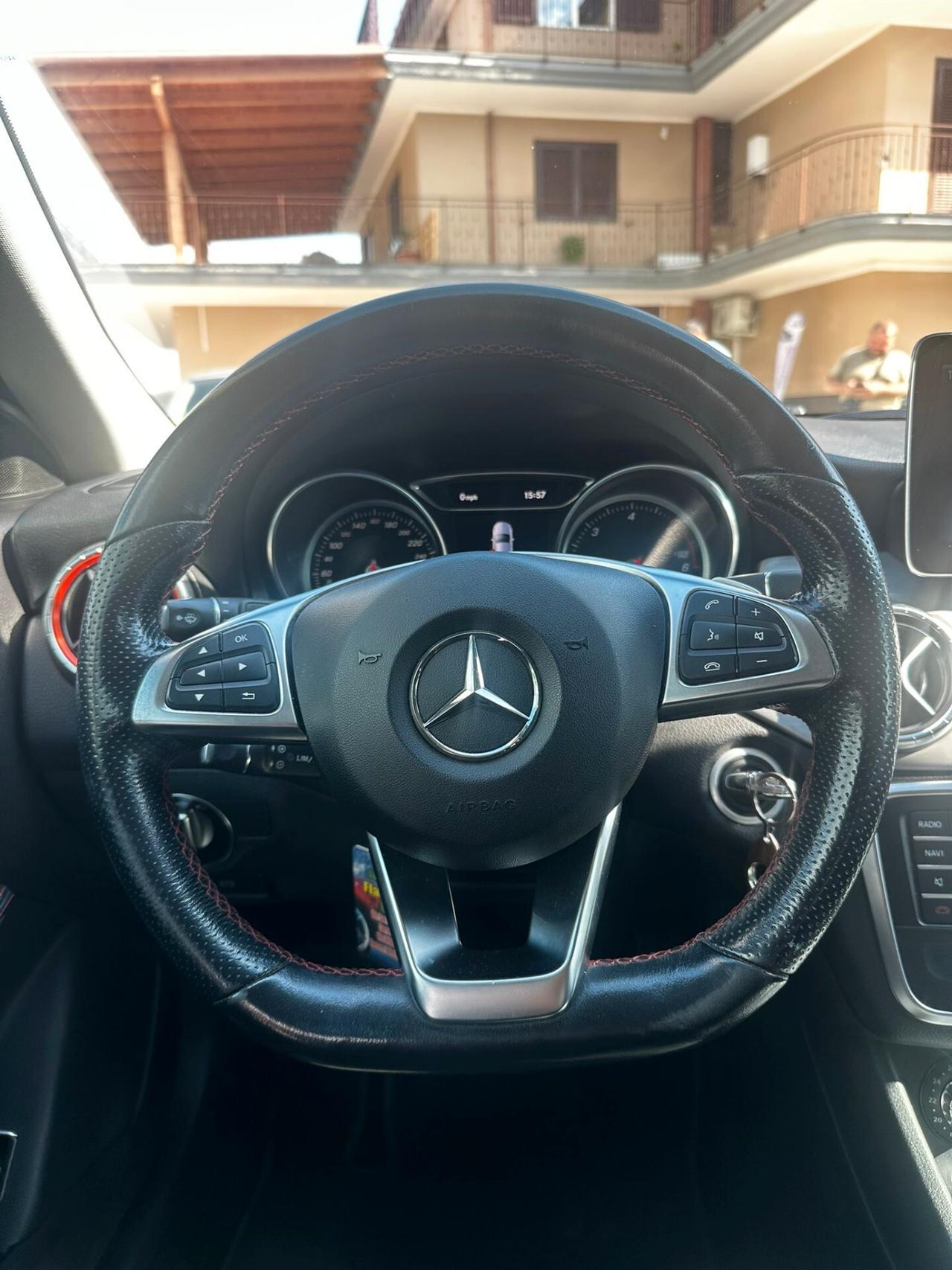 Mercedes-benz CLA 200 d 4Matic Automatic Premium
