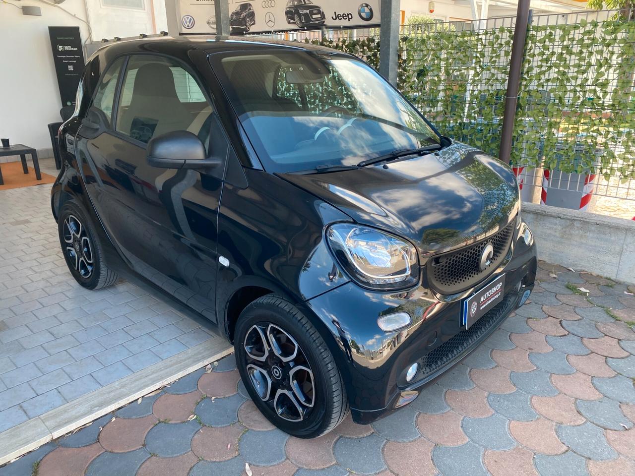 SMART - Fortwo - 70 1.0 twinamic Youngster - NEOPATENTATI - FINANZIABILE - PERMUTE