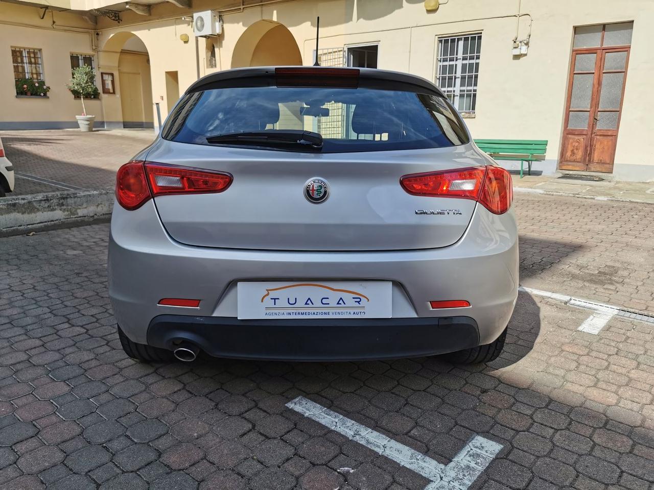 Alfa Romeo Giulietta Super 1.6 JTDM 120 CV