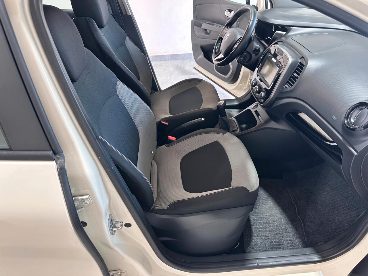 Renault Captur 1.5 dCi 90cv - UNICO PROP - DA VETRINA - NUOVA!!!!