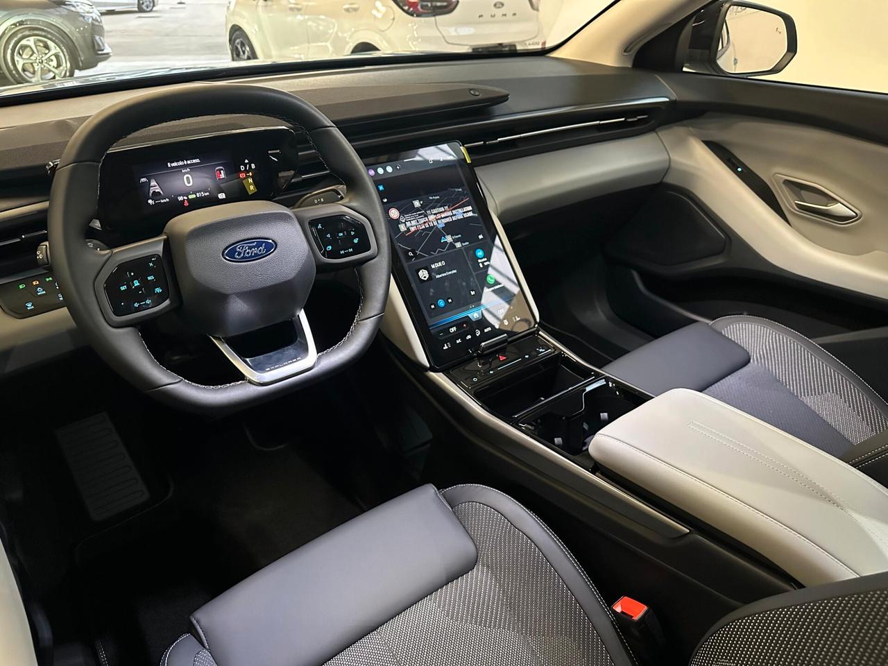 Ford Explorer-e EXPLORER STYLE