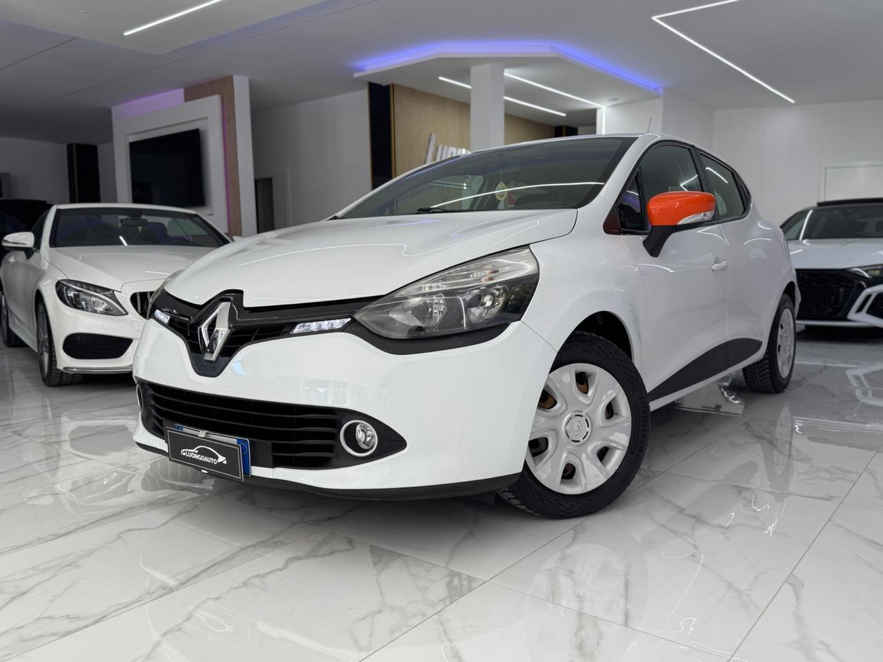 Renault Clio 1.2 75CV GPL Costume National Full Opt