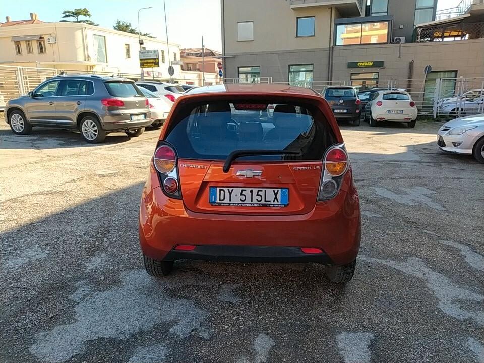 Chevrolet Spark 1.0 5porte Neopatentati