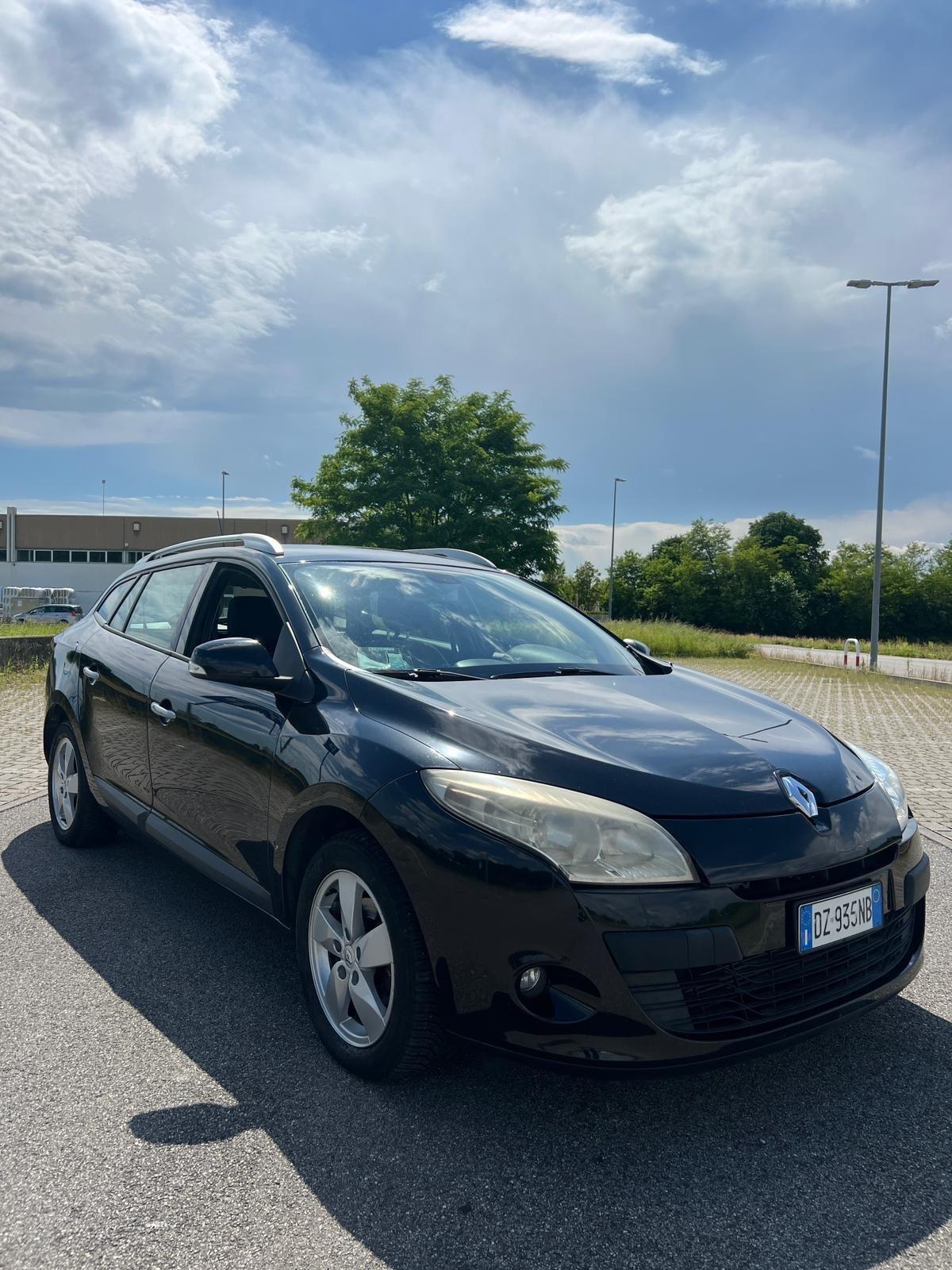 Renault Megane Mégane Coupé 1.5 dCi 110CV Dynamique