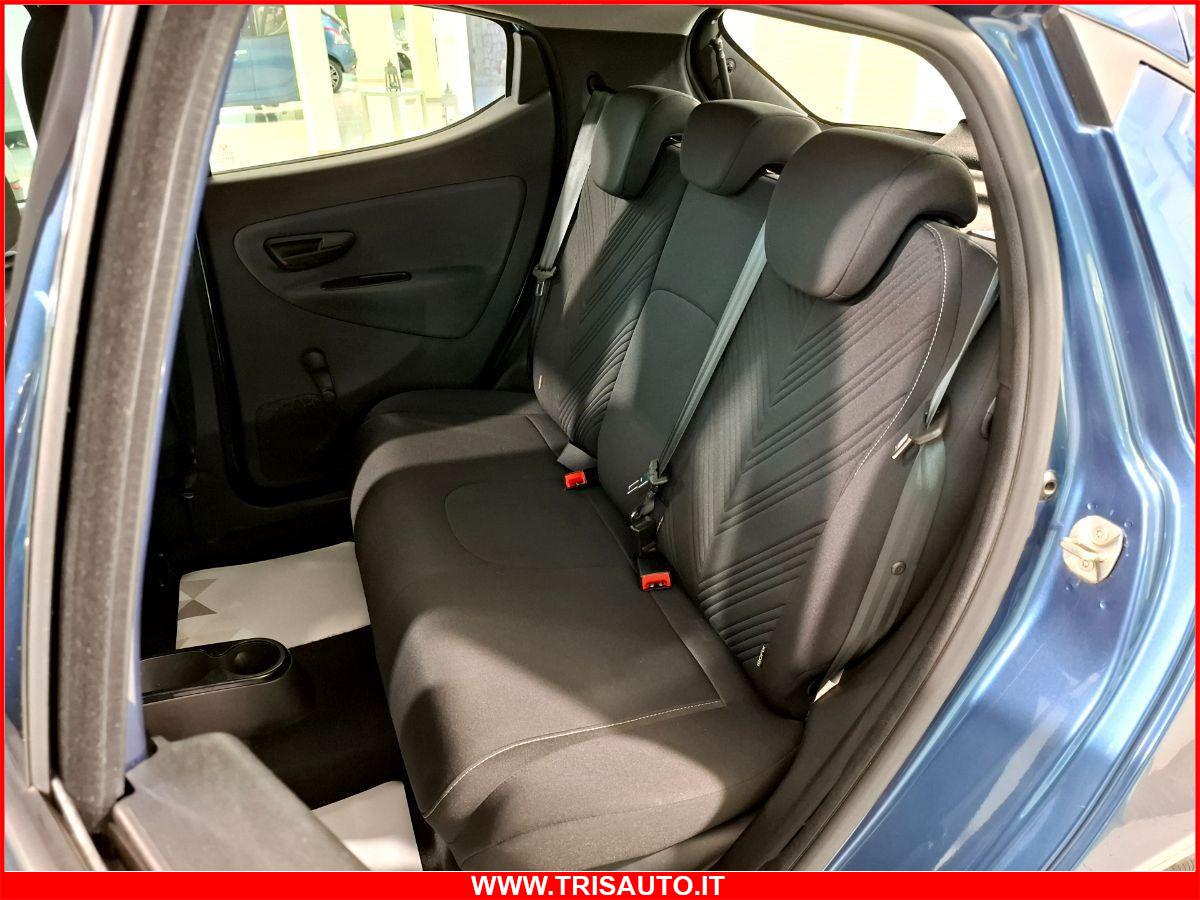 LANCIA Ypsilon 1.0 Hybrid Gold NEOPATENTATI