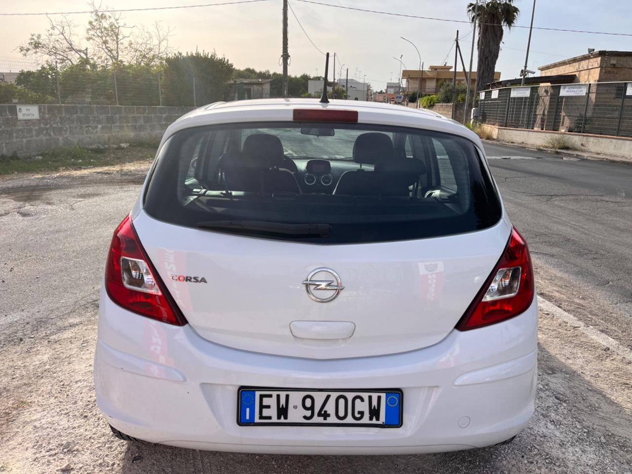 Opel Corsa 1.2 85CV 5 porte GPL-TECH Ecotec