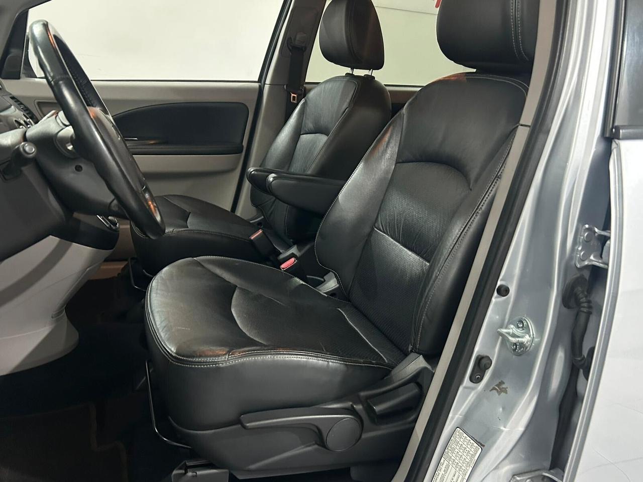 Mitsubishi Grandis 2.0 DI-D 7 posti Intense