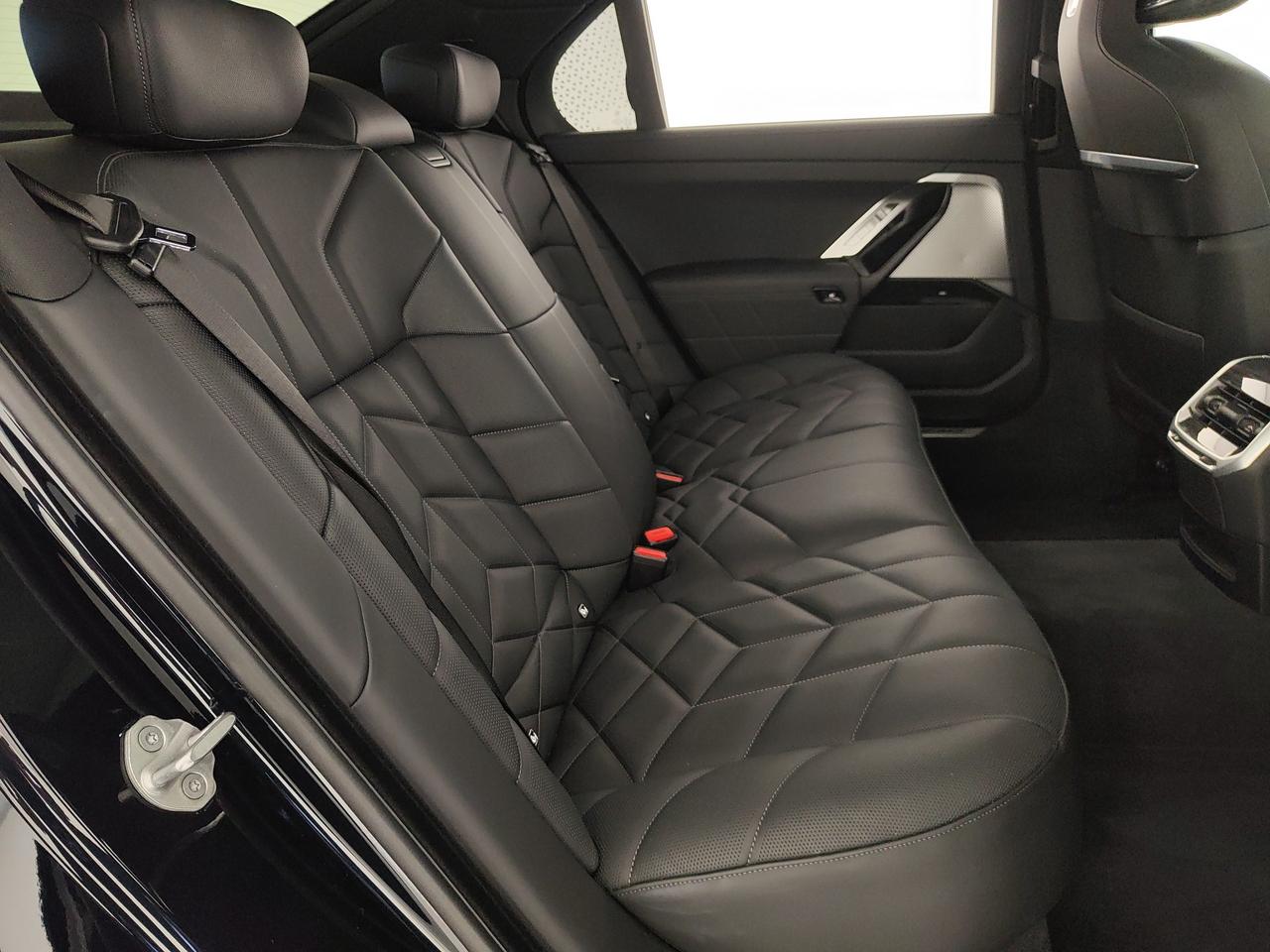 BMW 740d mhev xdrive MSport Pro auto