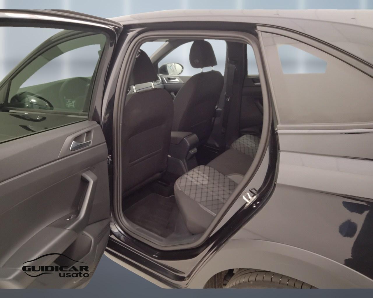 VOLKSWAGEN Taigo - Taigo 1.0 tsi R-Line 115cv