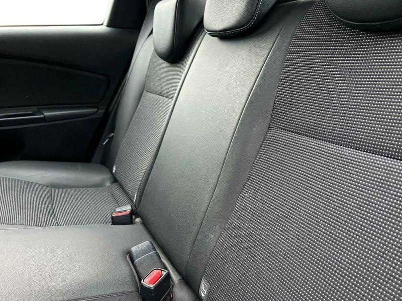 Toyota Yaris Yaris 1.5 5 porte Lounge