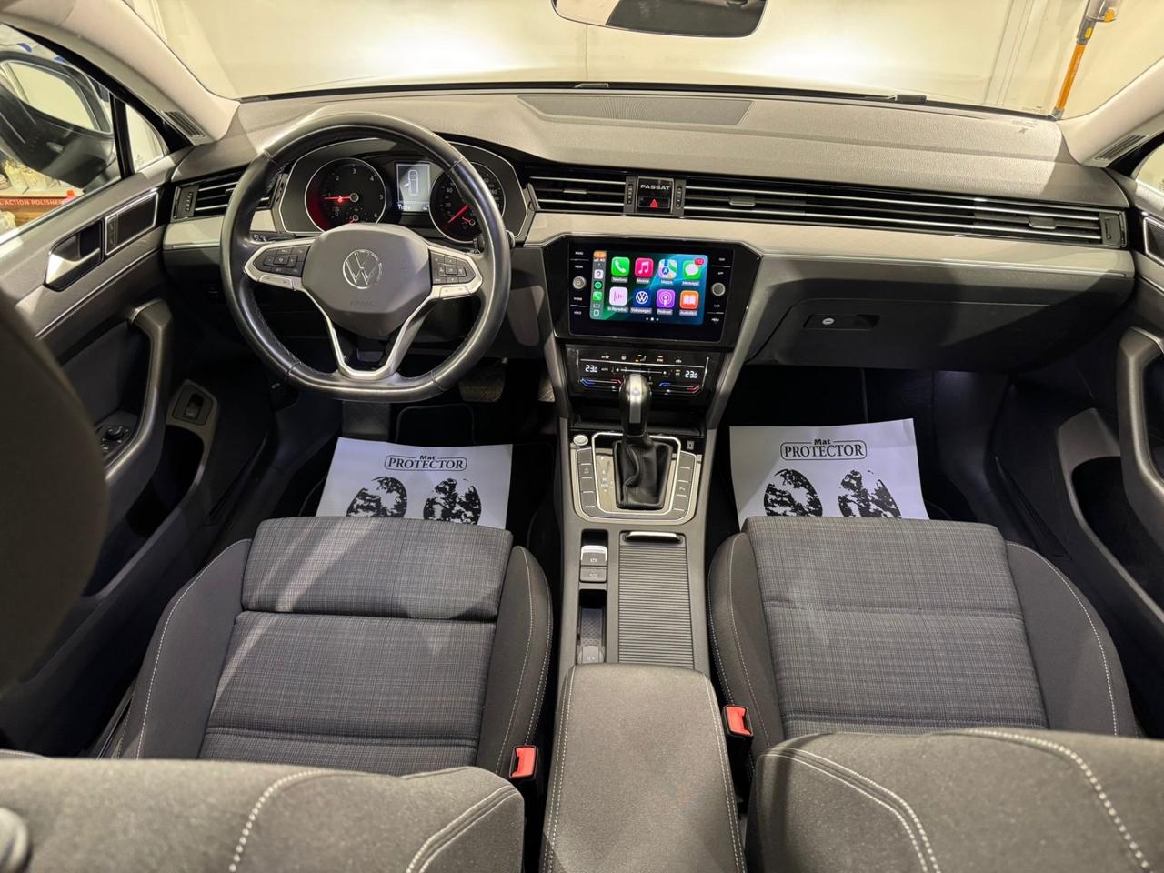 Volkswagen Passat Variant 2.0 TDI SCR EVO DSG * TUTTI TAGLIANDI CERTIFICATI VW *