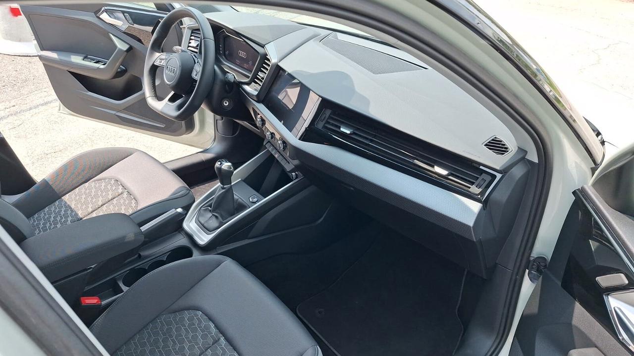 Audi A1 SPB 30 TFSI S line edition
