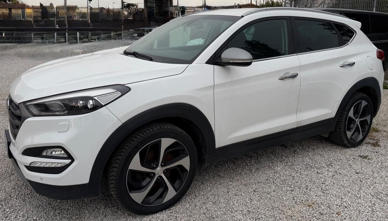 Tucson 1.7 CRDi motore ko Sound Edition Iva esposta