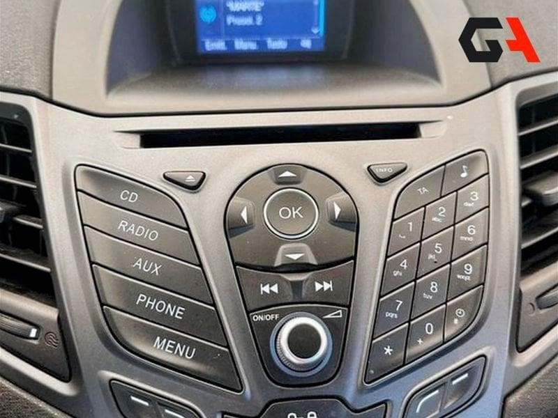 Ford Fiesta Plus 1.5 TDCi 75CV 5 porte