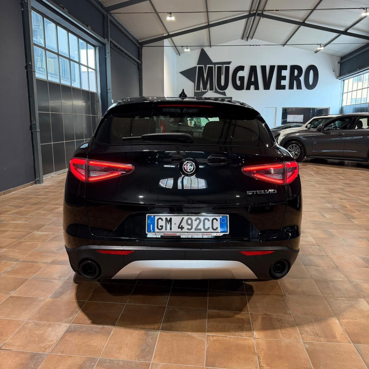 ALFA ROMEO STELVIO 2.2TD AUTOCARRO N1