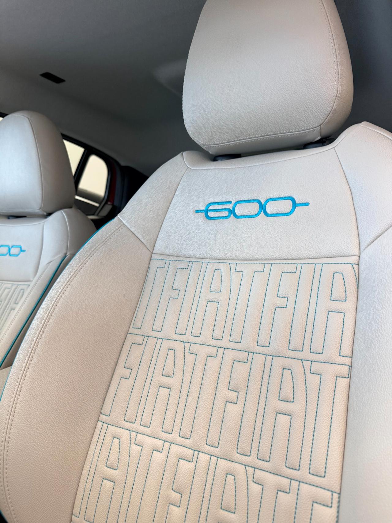 Fiat 600 1.2 hybrid La Prima auto NAVI,TELECAMERA 360,PELLE CHIAR,APPLE CARPLAY,VIRTUAL COCKPIT,ANDROID AUTO,