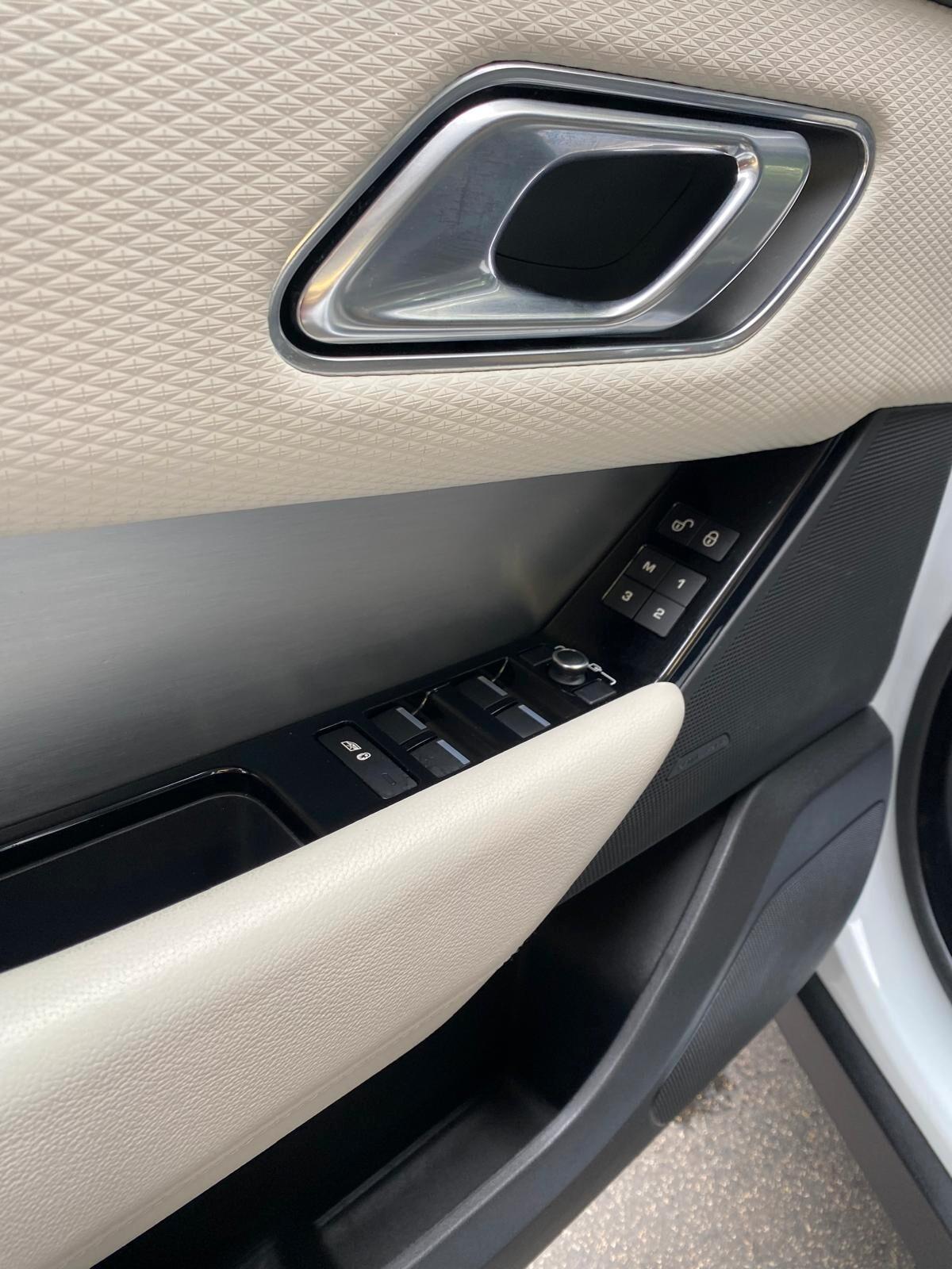 Land Rover Range Velar 2.0D I4 240 CV R-Dynamic HSE PER OPERATORI DEL SETTORE