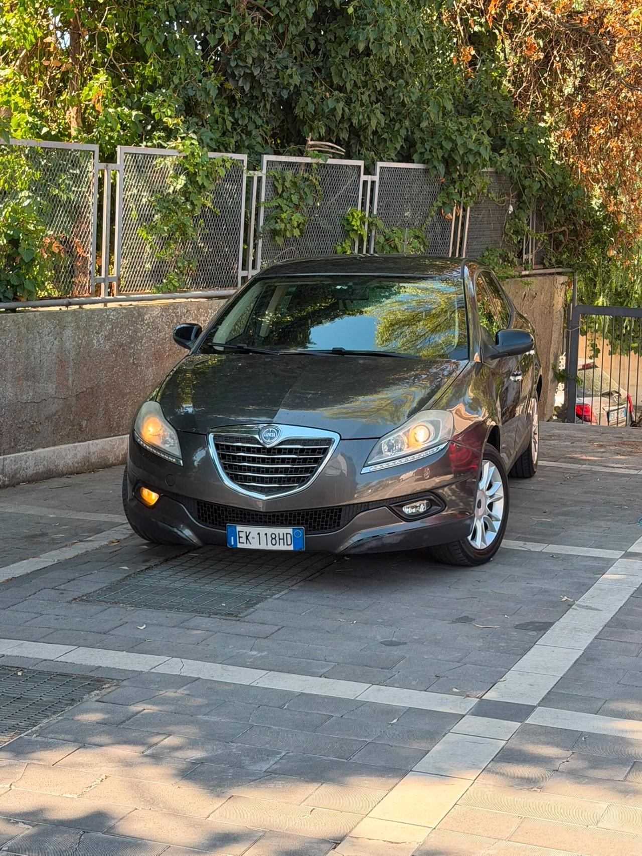 Lancia Delta 1.6 MJT DPF Silver