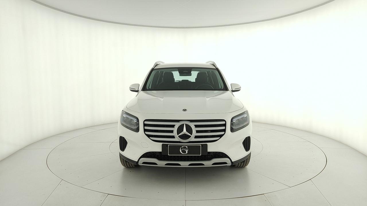 Mercedes-Benz GLB 180 d Advanced auto