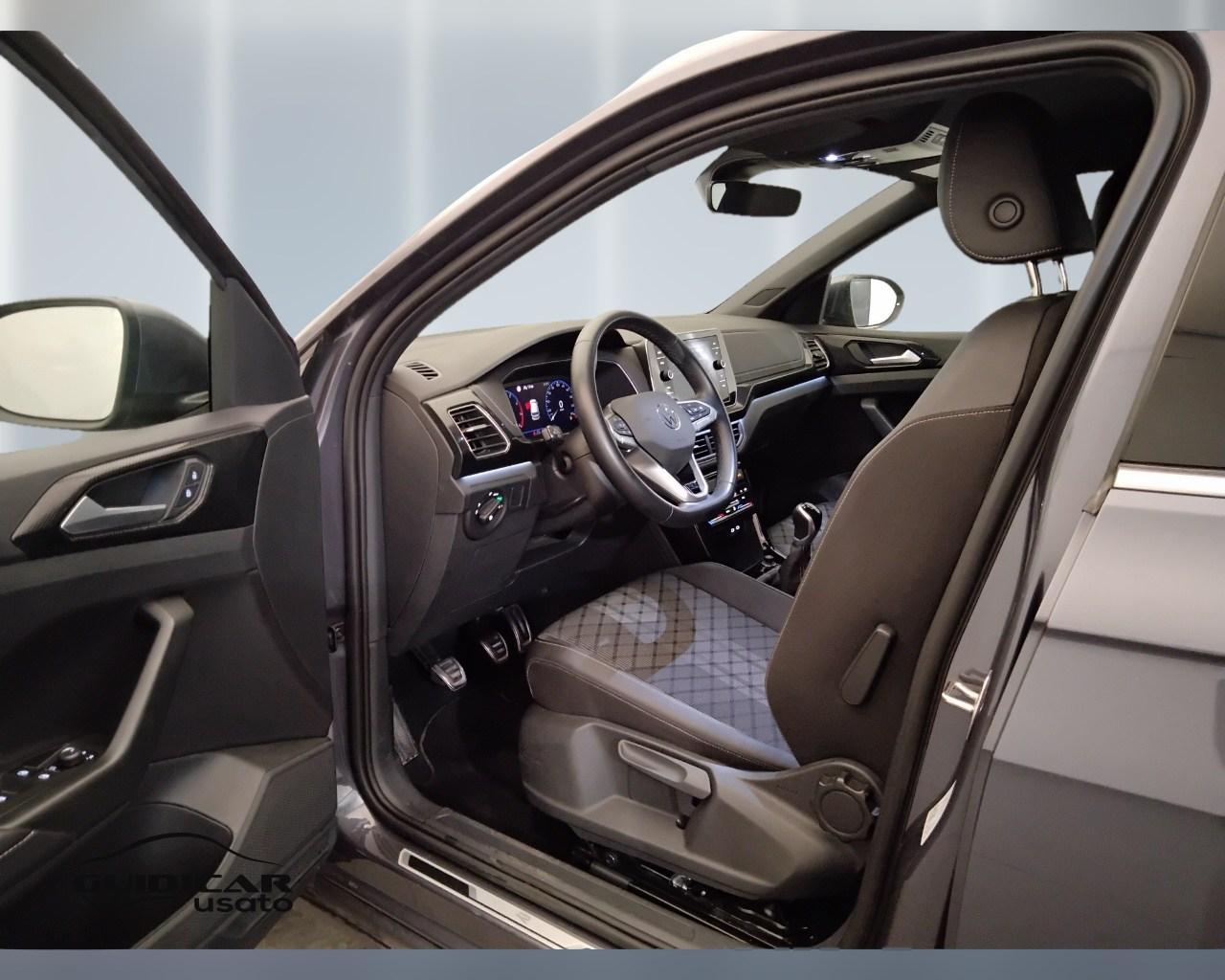 VOLKSWAGEN T-Cross 2024 - T-Cross 1.0 tsi R-Line Plus 115cv