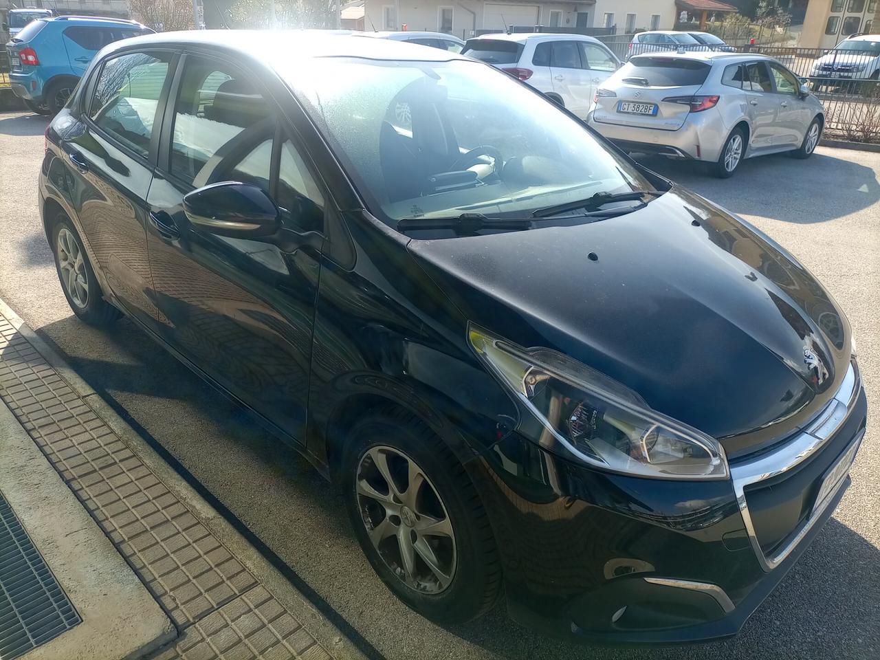 Peugeot 208 1.4 HDi 68cv Active 5p