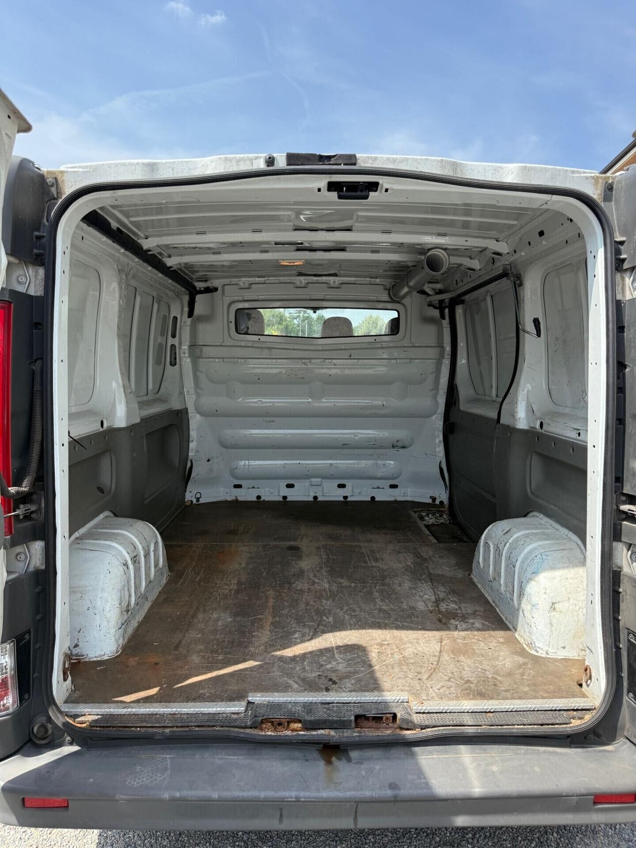 Opel Vivaro 27 2.0 CDTI 120CV PC-TN Furgone Fap